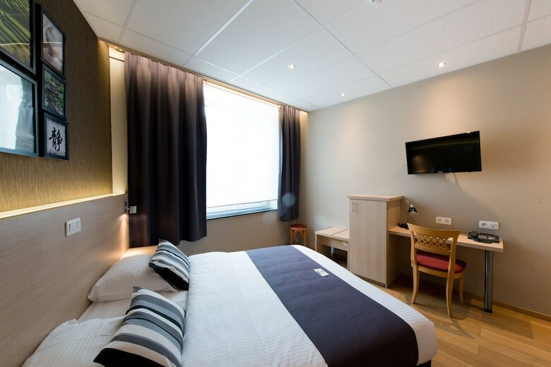 Univers Hotel