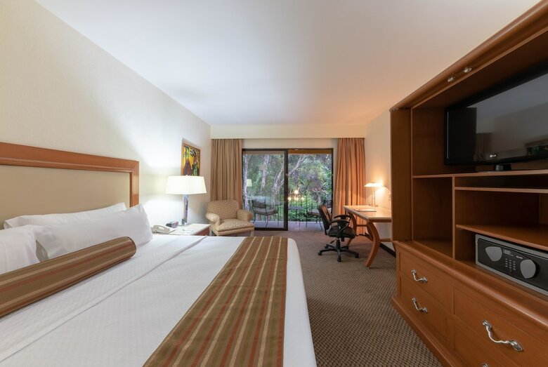 Hotel Wyndham Garden Guadalajara Expo