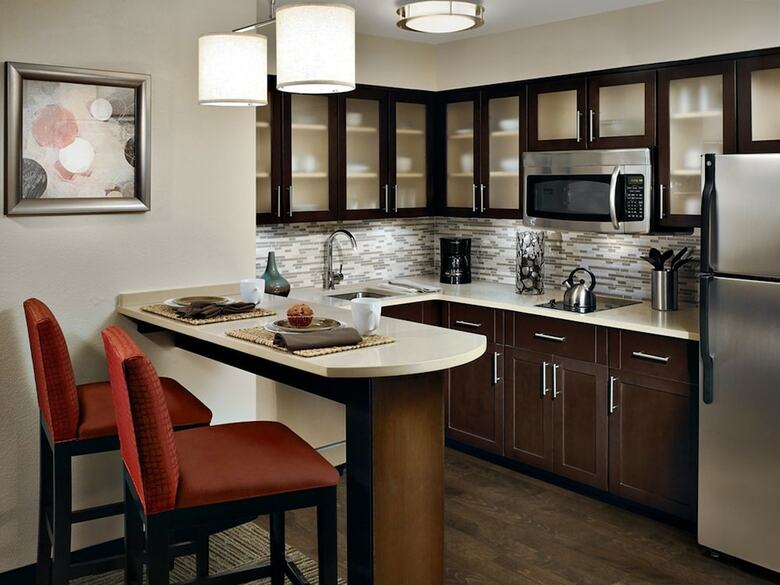 Hotel Staybridge Suites Dearborn Mi