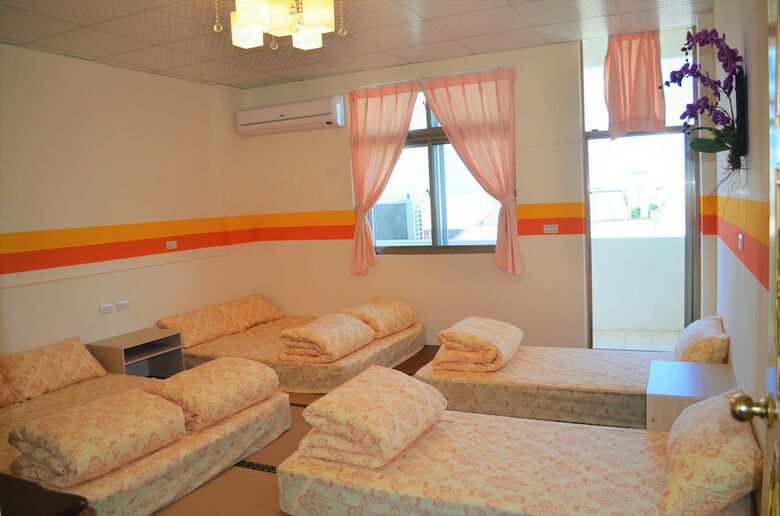 Hostal Hualien Holo Hostel Hotel