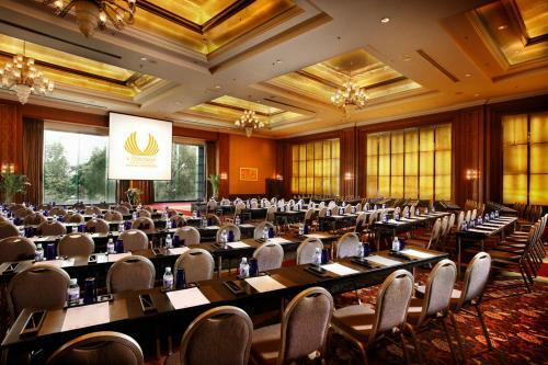 V-continent Beijing Parkview Wuzhou Hotel