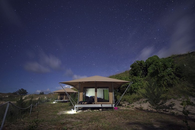 Posada Bremer Island Banubanu Beach Retreat