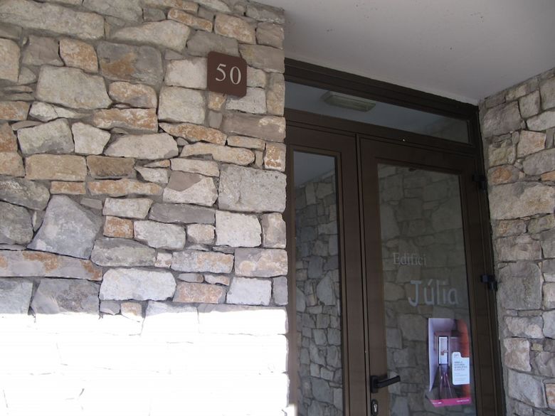 Apartamentos Vitivola J�lia 4-6