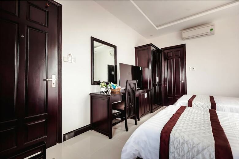 Night Sky Hotel