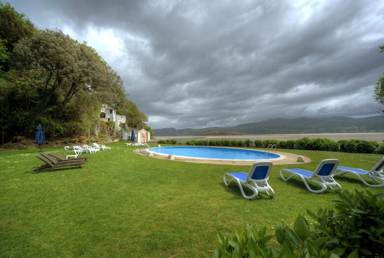 Hotel Portmeirion & Castell Deudraeth