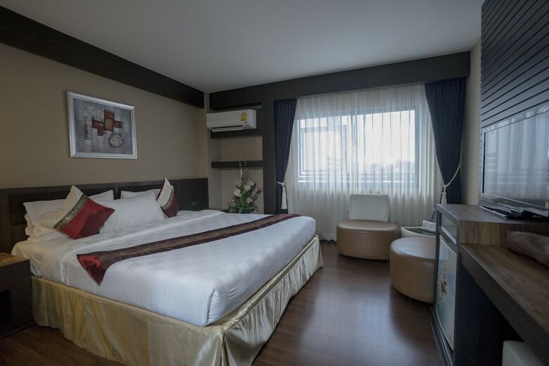 Kiss Gardenhome Chic Hotel