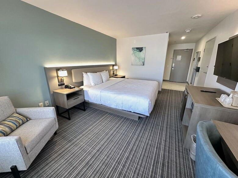 Hotel Comfort Suites At Tucson Mall