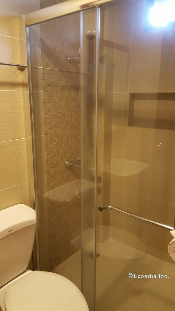Hotel Dumaguete Royal Suite Inn