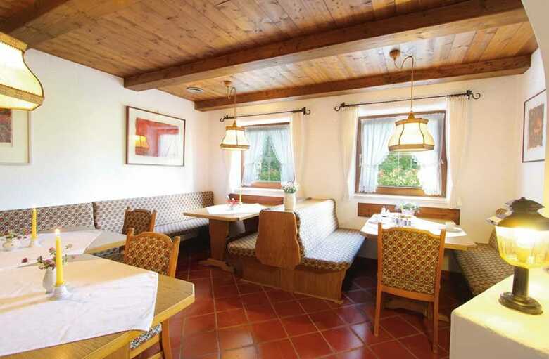 Bed & Breakfast Pension B�renwirt