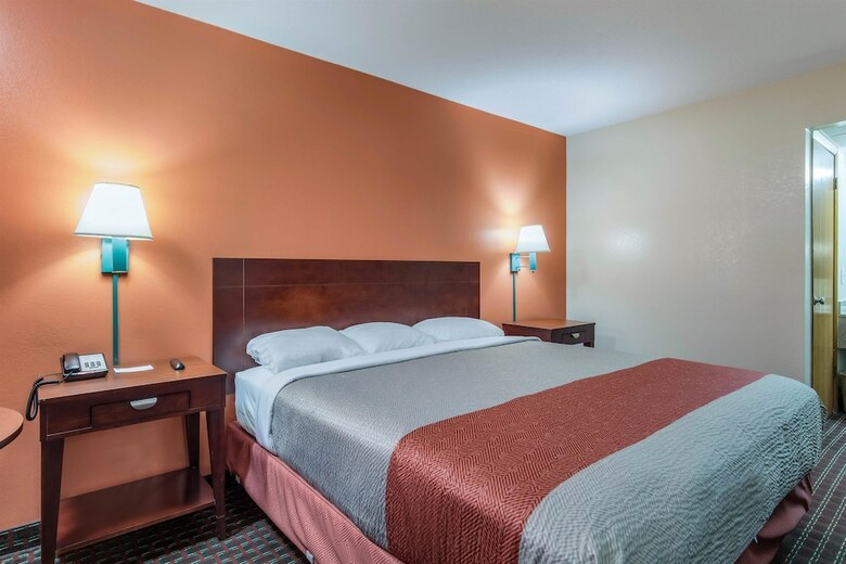 Motel 6 Dyersburg, Tn