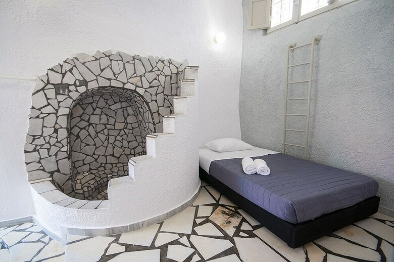 Hotel Roubeti Village