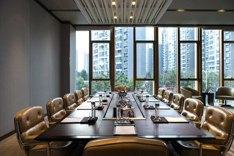 Renaissance Nanjing Olympic Centre Hotel