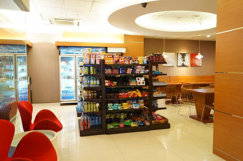 Citihub Hotel @mayjend Sungkono, Surabaya