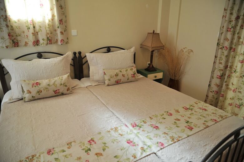 Valta View Suites & Apartments