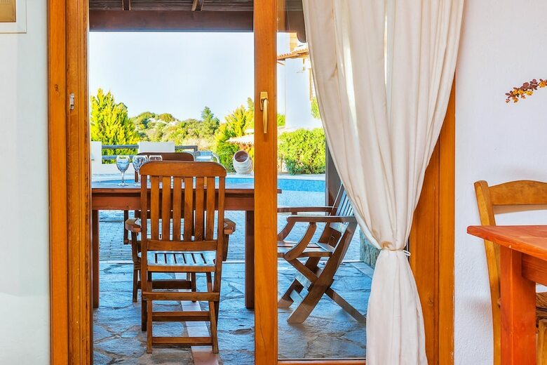 Akritas Ef Zin Villas & Suites