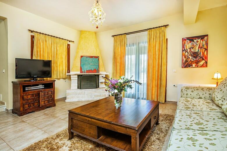 Akritas Ef Zin Villas & Suites
