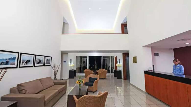 Hotel Comfort Inn Real La Union