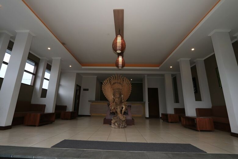 Villa Garden Umah D'kampoeng
