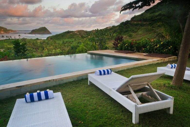 Hotel Blue Monkey Villas Resort & Ocean View