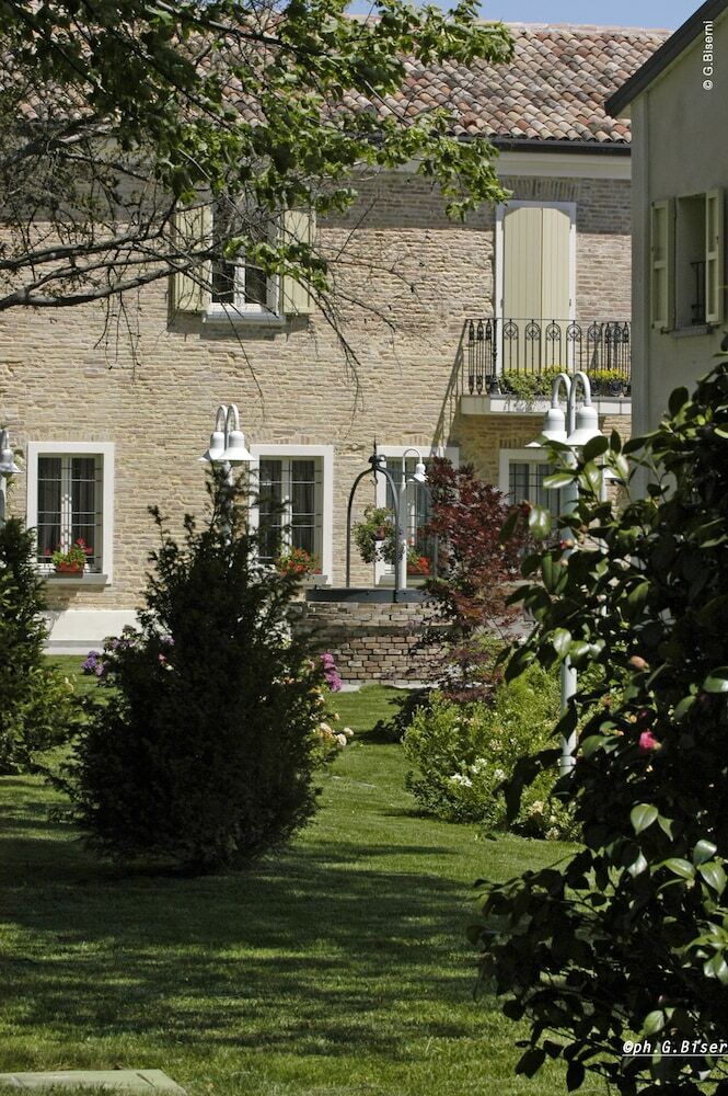 Hotel Relais Villa Roncuzzi