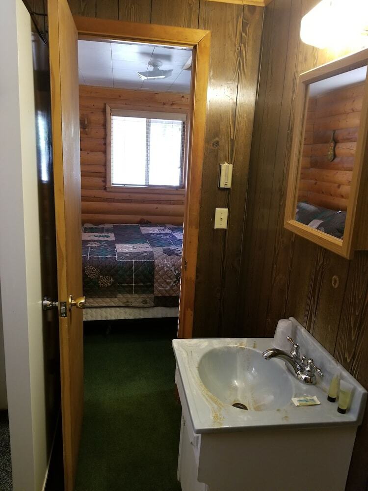 Motel Sourdough Lodge