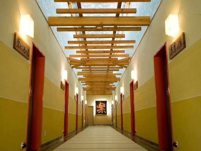 Okutone Onsen Hotel Sunbird