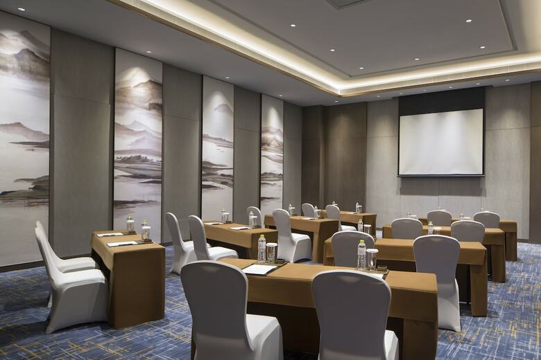 Hotel Wanda Realm Yiwu