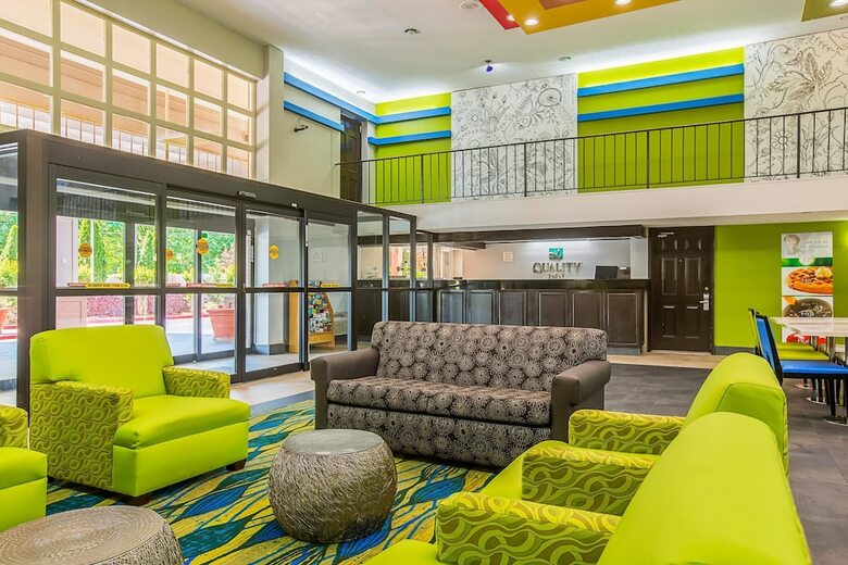 Hotel Quality Inn Northeast