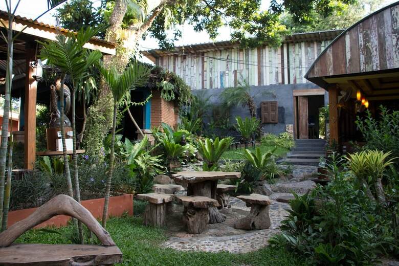 Hotel Baanplaidoi Resort