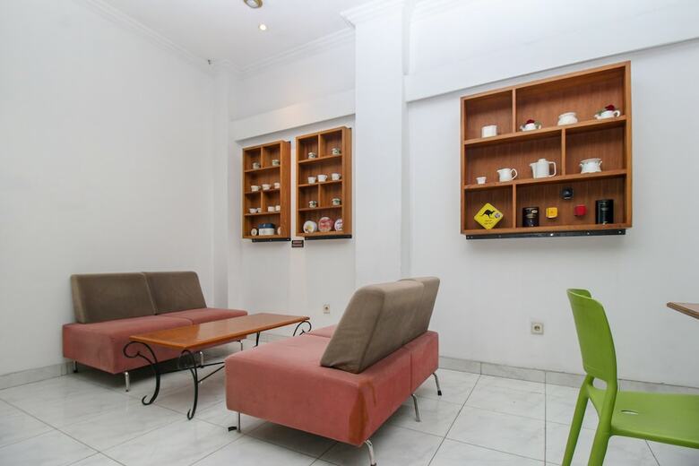 Hotel Airy Riau Progo 6 Bandung