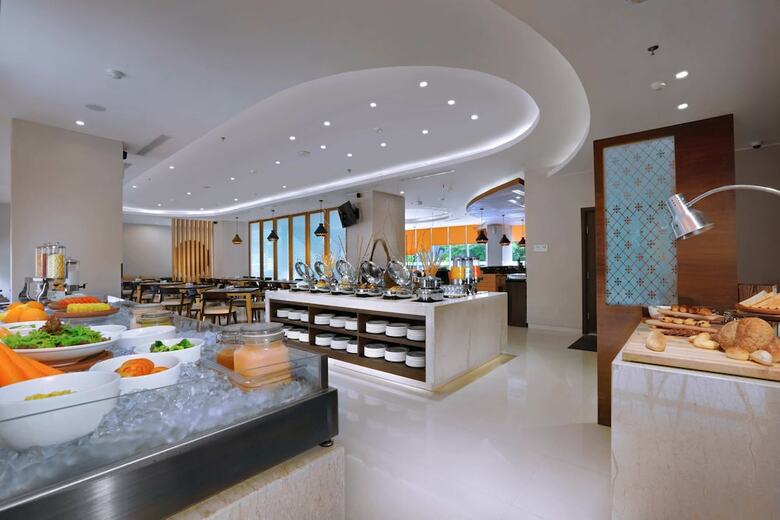 Hotel Harper Mt Haryono By Aston