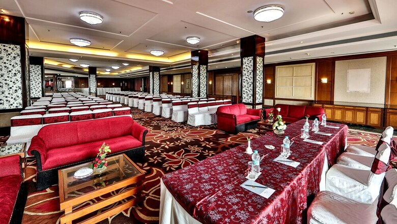 Hotel Regenta Central Klassik