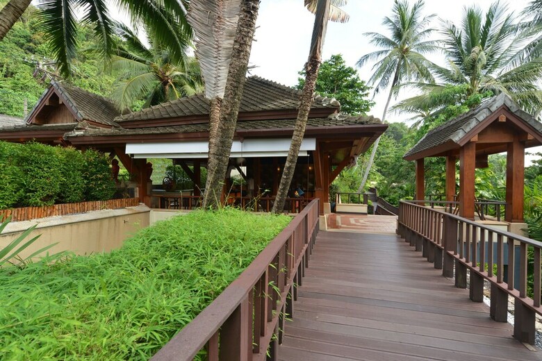 Apartamento Andaman White Beach Resort