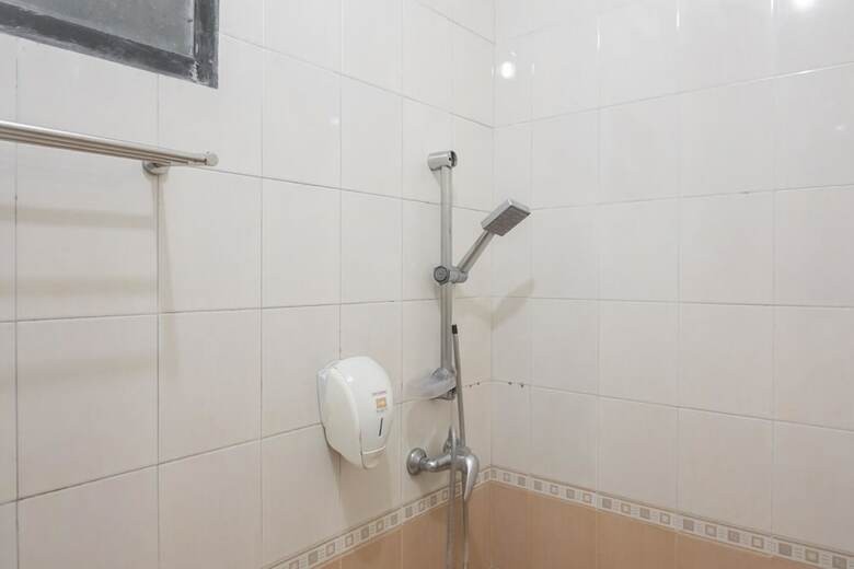 Hotel Reddoorz Near Cihampelas Walk