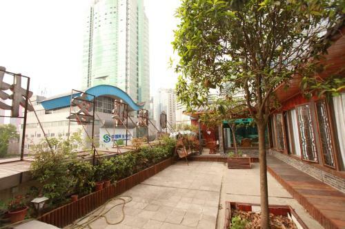 Posada Zhengfu Caotang Decent Hostel