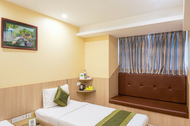 Hotel Treebo Trend Fourth Avenue