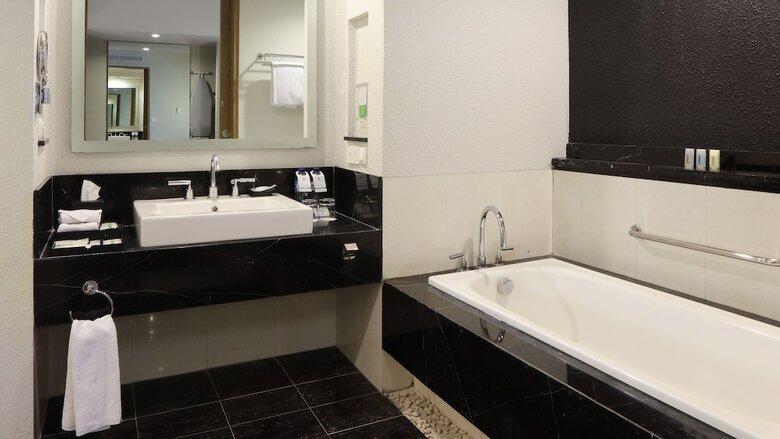 Hotel Holiday Inn Bandung Pasteur