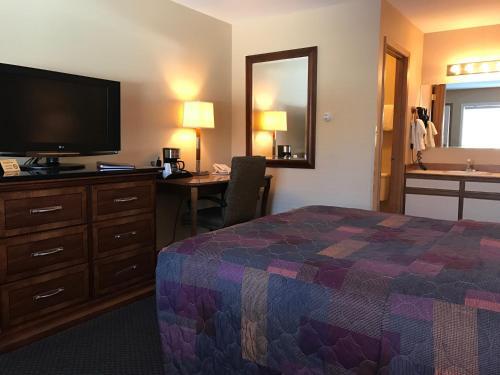 Motel Lakeshore Inn & Suites
