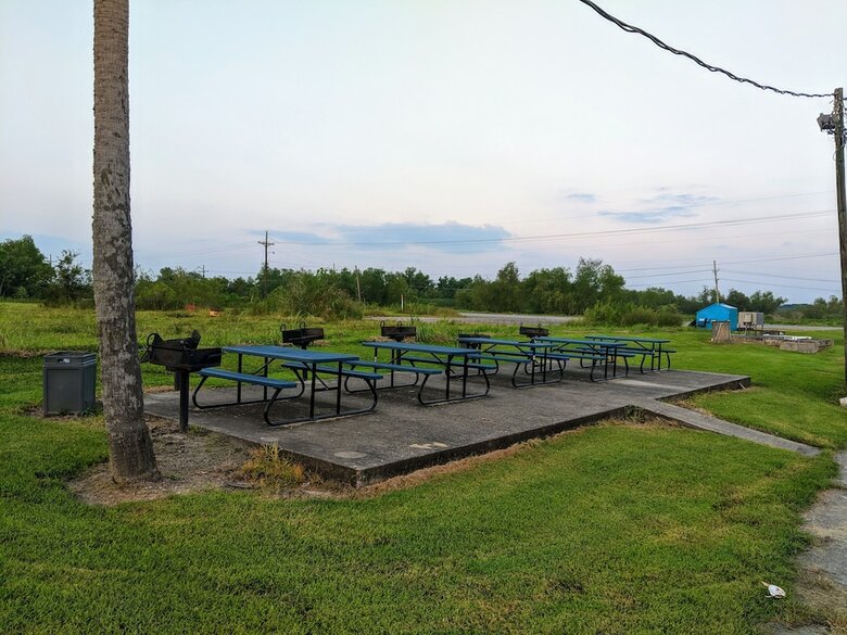 Motel Lake Houma Inn