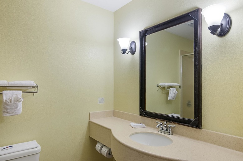 Hotel Motel 6 Valley Center, Ks