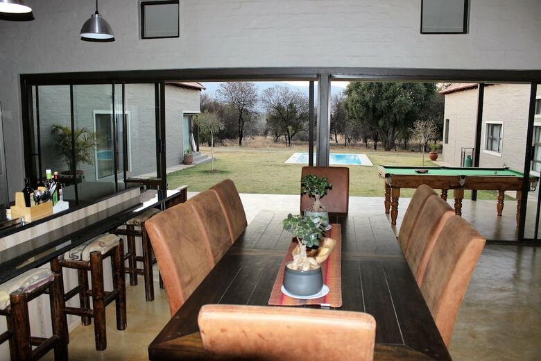 Hotel Ibis Way Guest House