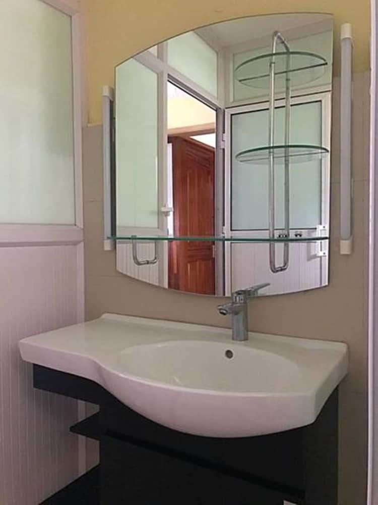 Ocean Villas Apart Hotel