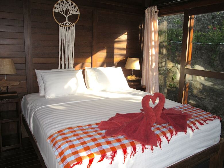Hotel Twin Island Villas & Dive Resort