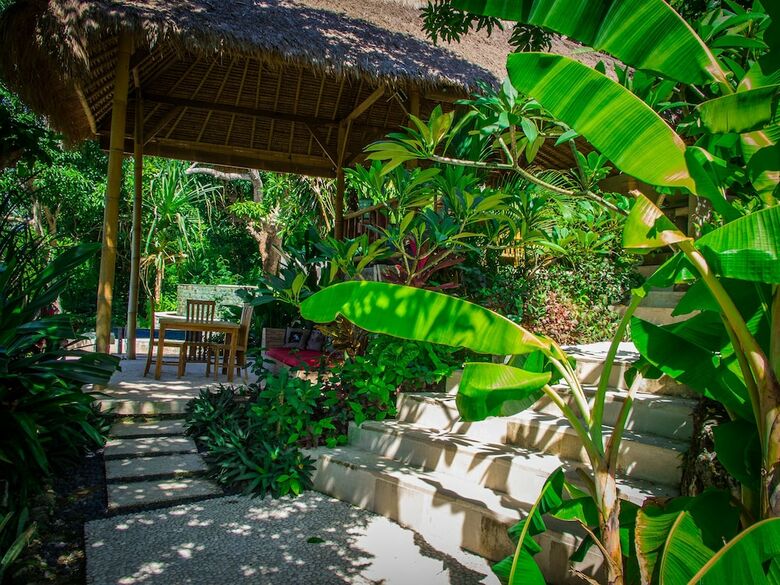 Hotel Twin Island Villas & Dive Resort