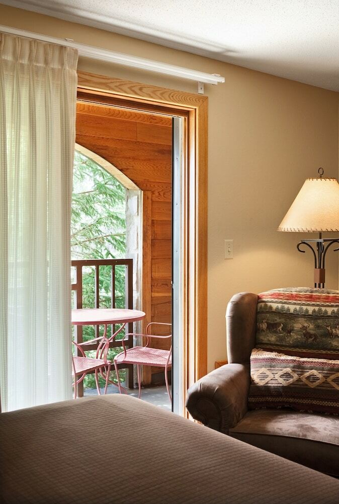 Posada Sylvan Lake Lodge At Custer State Park Resort