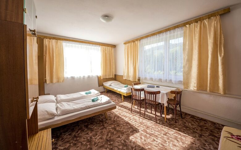 Hotel Guest House Cyprian