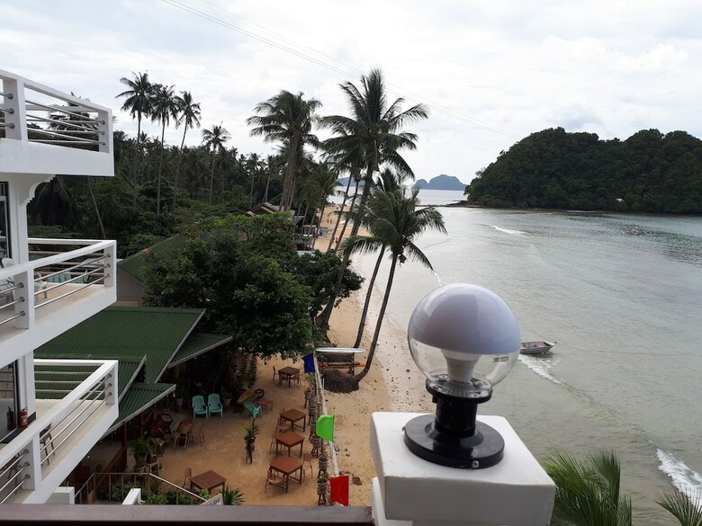 Hotel Orange Pearl Beach Resort