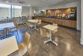 Hotel City Express Celaya Galerias