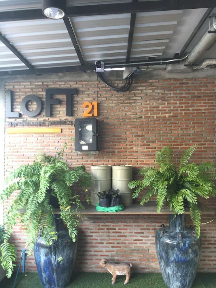 Hotel Loft 21 Apartment Romklao
