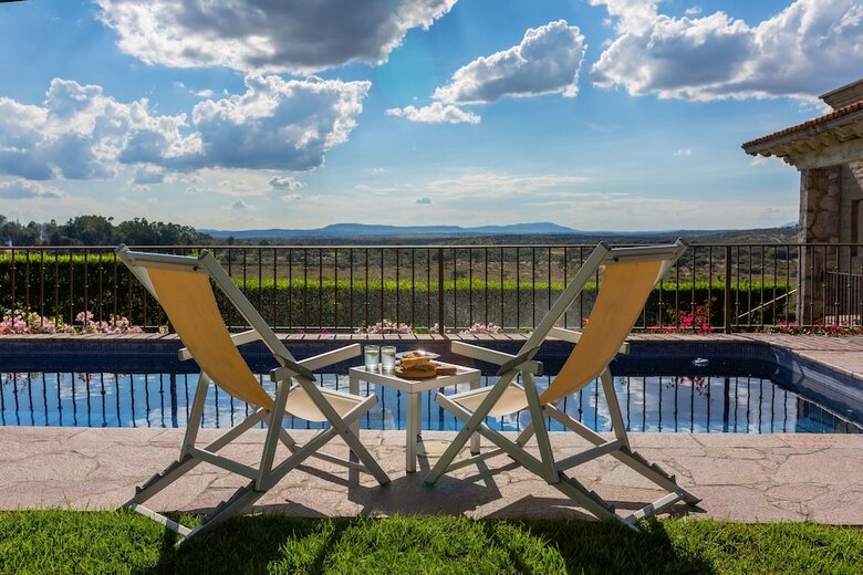 Hotel Grand Las Nubes By Inmense